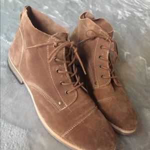 Diba Leather Women’s Bootie